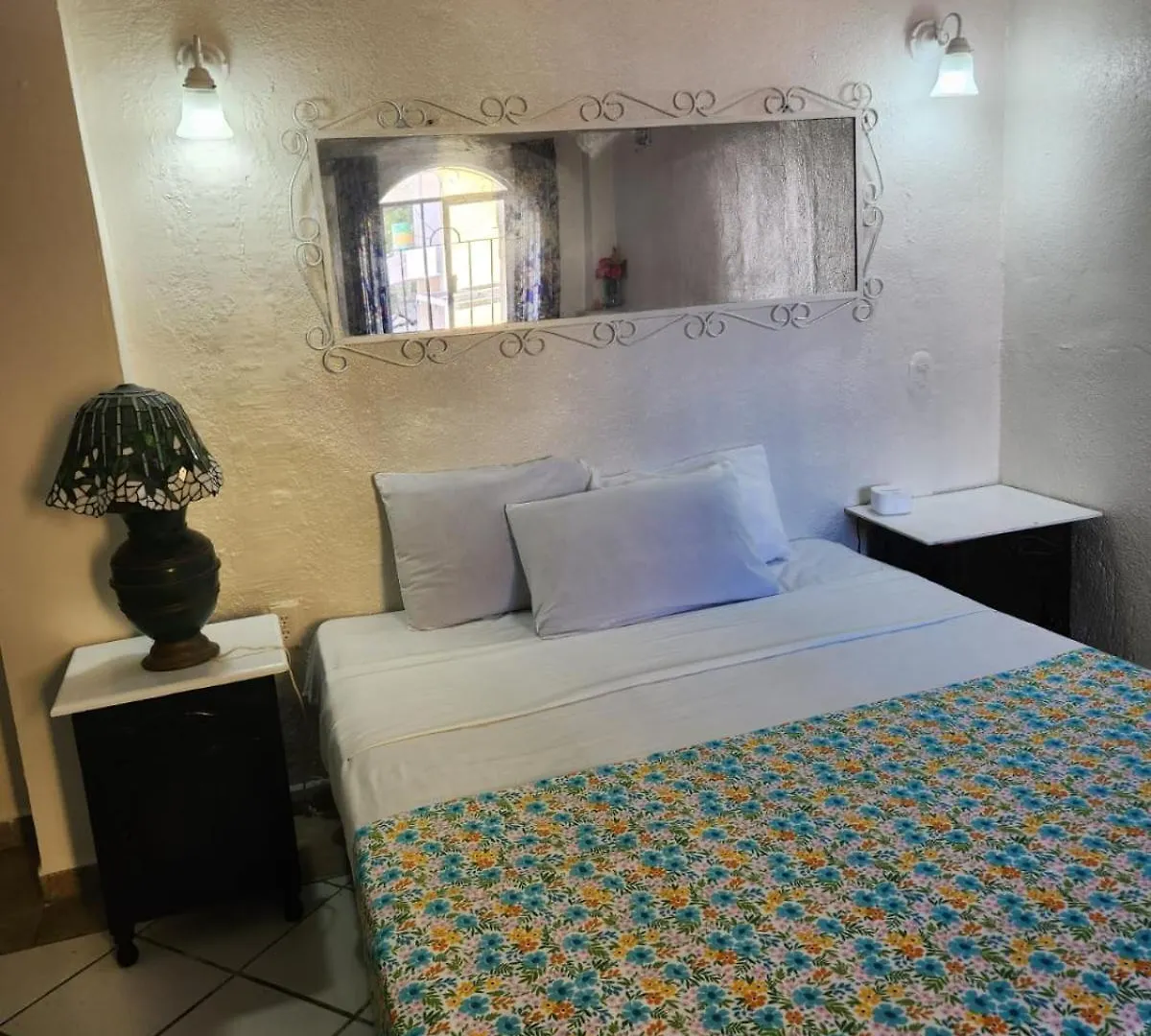 Alexandross Bed & Breakfast Puerto Vallarta 0*,  Mexico